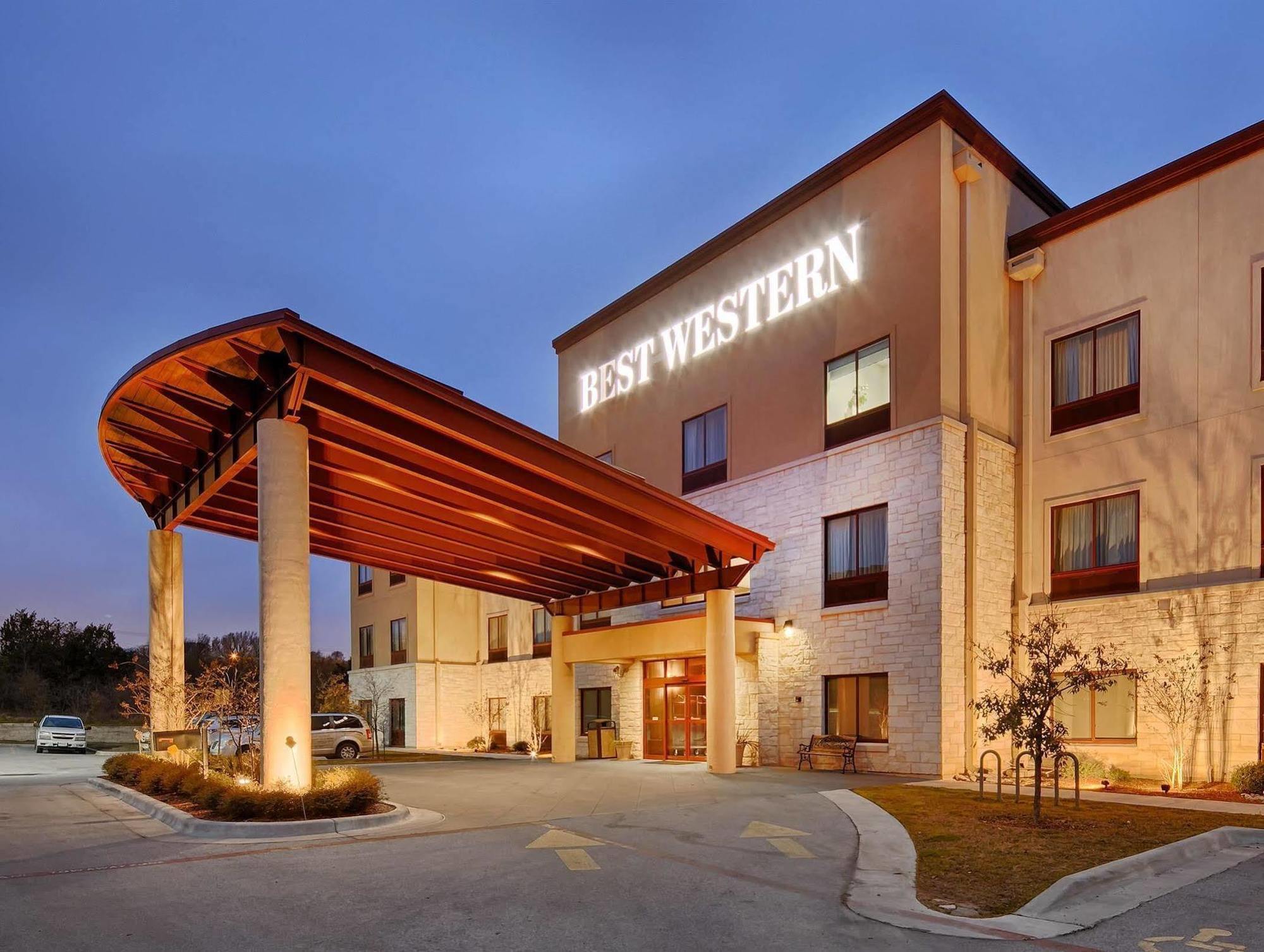 Best Western PLUS Austin Airport Inn&Suites Exterior foto